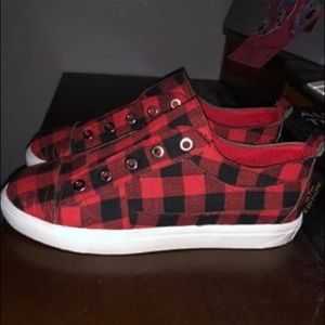 Buffalo plaid slip on shoes. New never warn